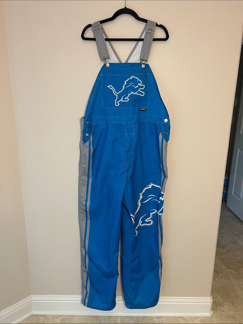 NFL Team Apparel Teal and White Bib Top
